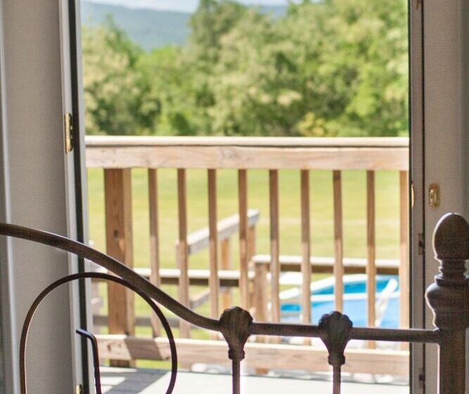 Pleasant View B&b