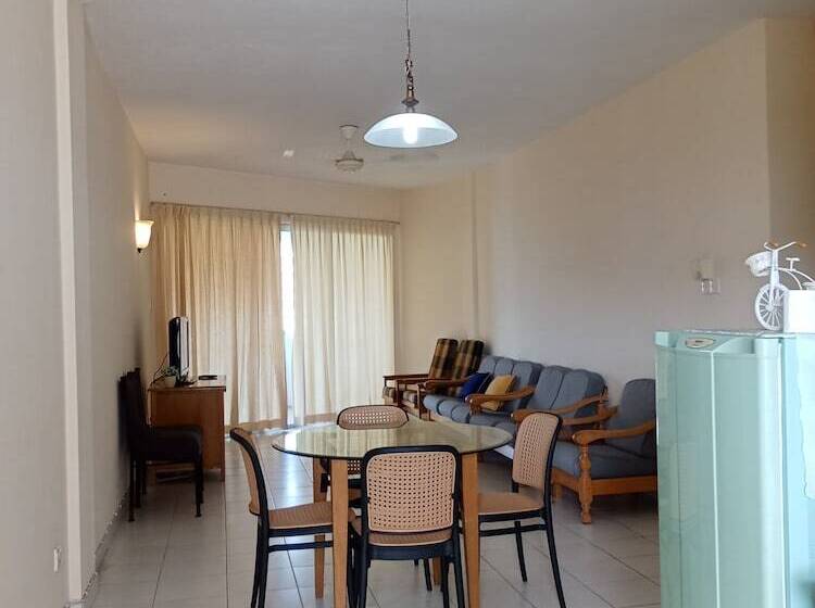 Seri Bulan Condominium