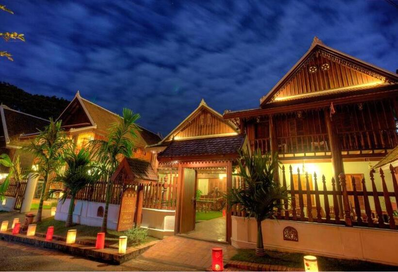 هتل Pumalin Villa