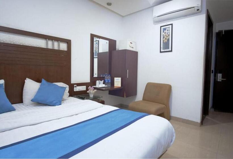 호텔 Sapphire Regency