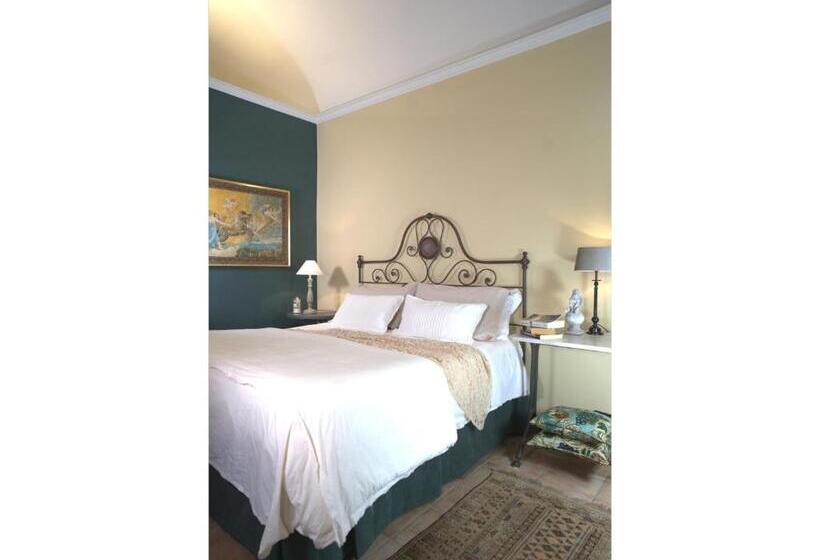 ベッドアンドブレックファースト Antico Casale Mattei   Adult Only
