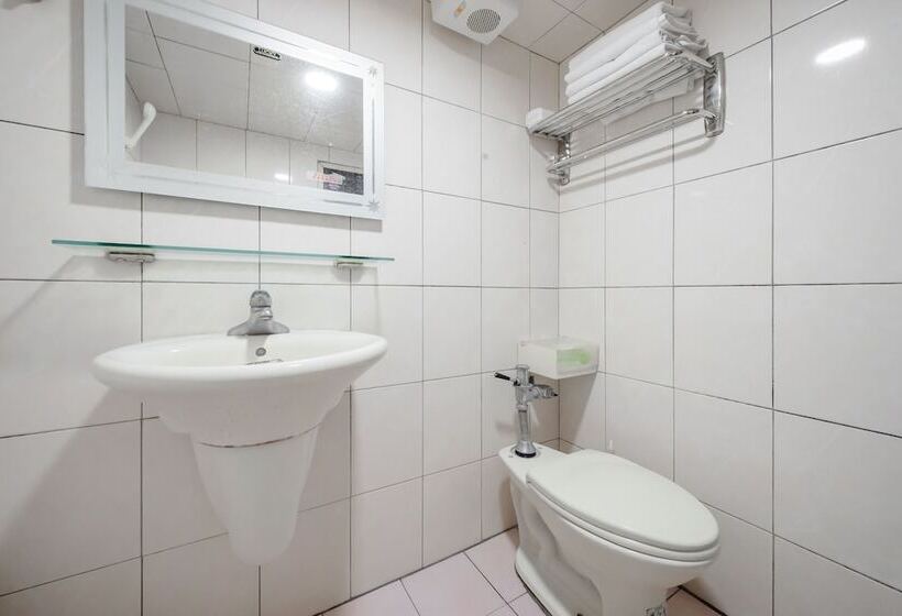 Sea Month Bed And Breakfast