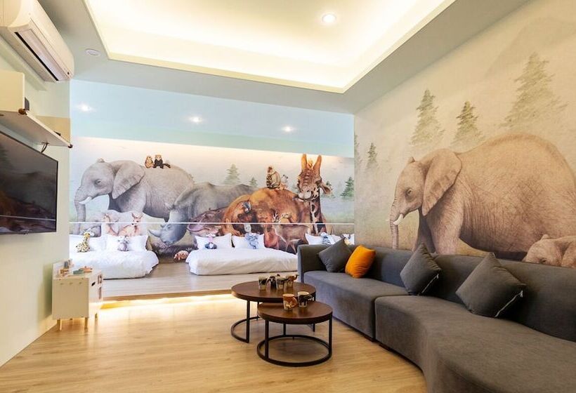 تختخواب و صبحانه Wunan Zoo Family Homestay