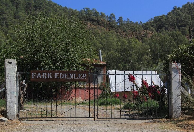 Отель Fark Edenler Camping&caravan&bungalows