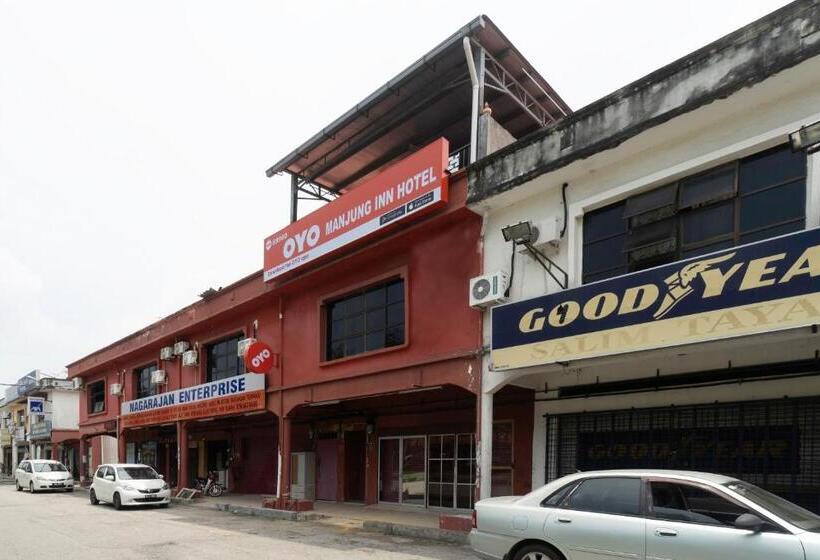 هتل Oyo 89960 Manjung Inn
