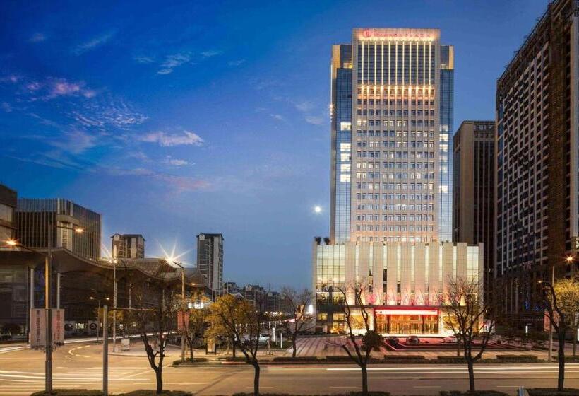 فندق Ramada Plaza By Wyndham Xi An South