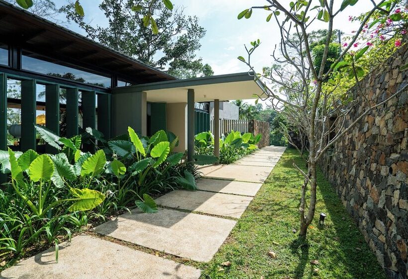 ホテル Villa Alba