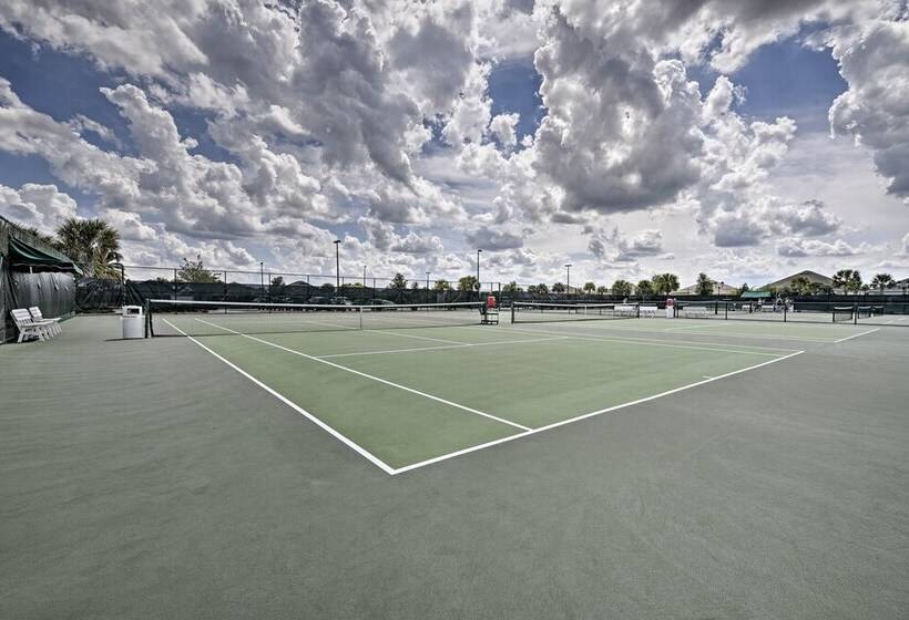 Golf Cart & Pool Access: The Villages Home!