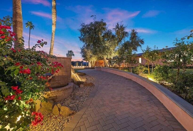 Eccentric Estate By Avantstay Empire Polo Views