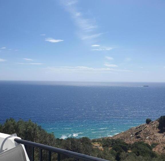 فندق Andros Seaview