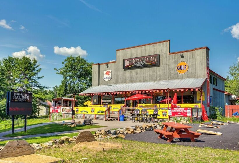 Laconia Resort Home < 2 Mi To Lake Winnipesaukee