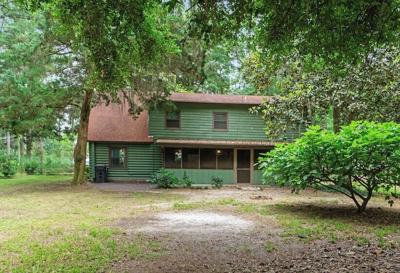 Lakefront Getaway: Pool & Dock ~ 31 Mi To Savannah