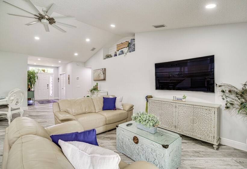Palm Bay Home W/ Private Yard Near Beaches!