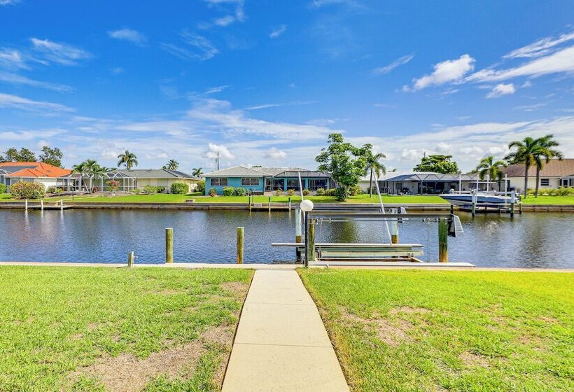 2 Mi To Fishermen S Village: Home W/ Dock!