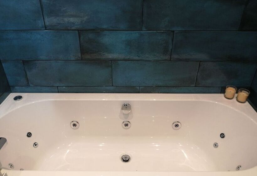דירת נופש The Highlands, 5 Bed 5 Bath, Large Spacious House