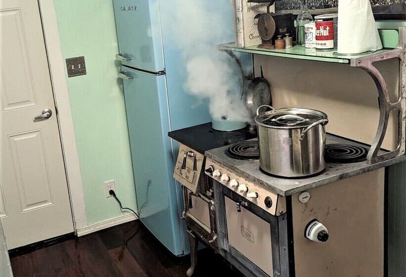 Siltcoos Station Retreats