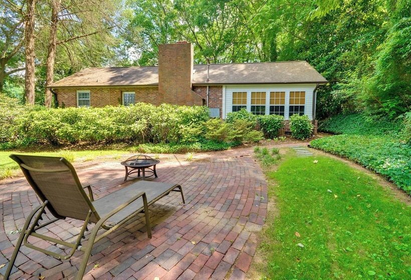 Cozy, Peaceful Cottage   Near Wake Forest!