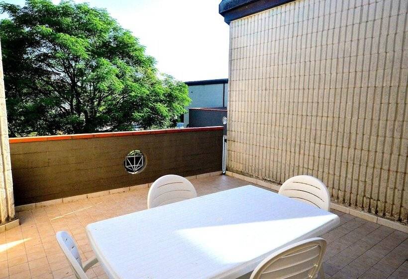 فندق فئة نجمة واحدة Residence Leccio