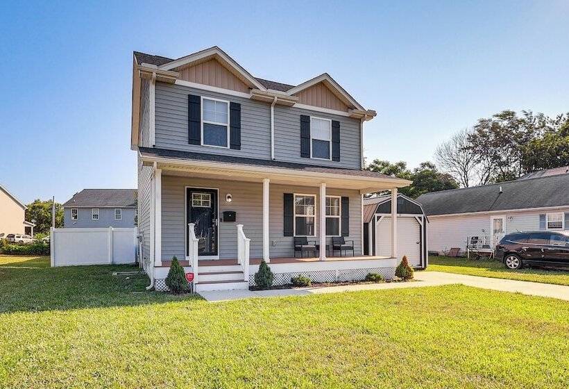 Milford Home W/ Private Pool: 12 Mi To Beaches!