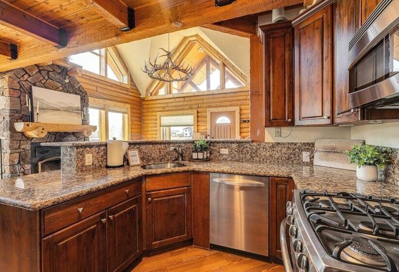 Mountain View Flagstaff Cabin: 8 Mi To Snowbowl!