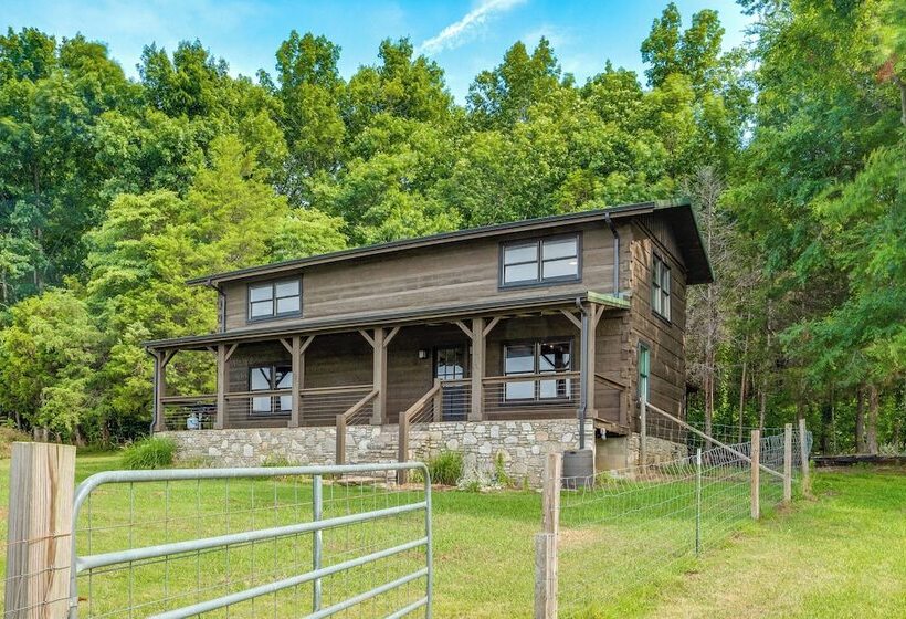 ~ 10 Mi To Downtown: Murfreesboro Area Cabin