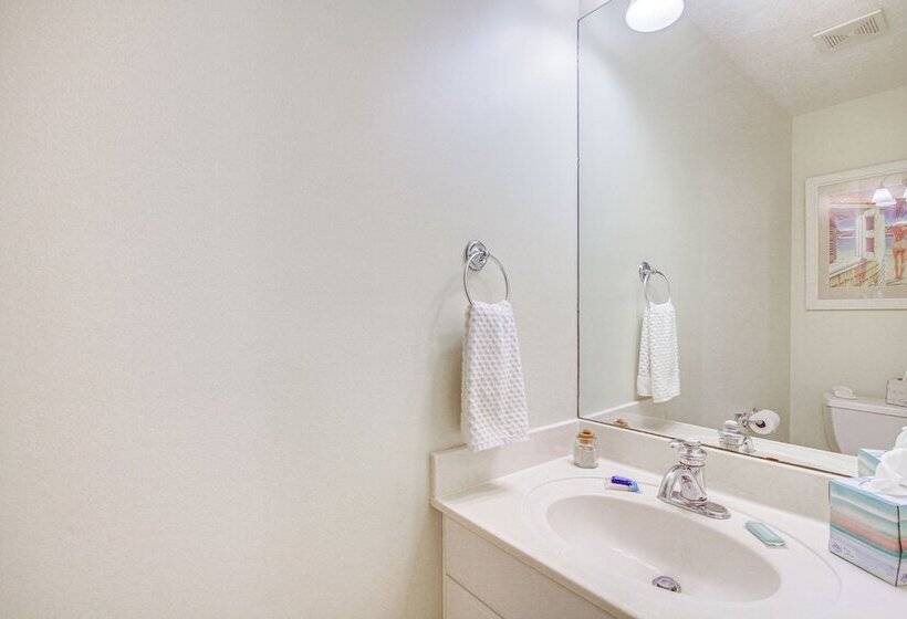 Spacious Bay St Louis Home   1/2 Mi To Old Town!