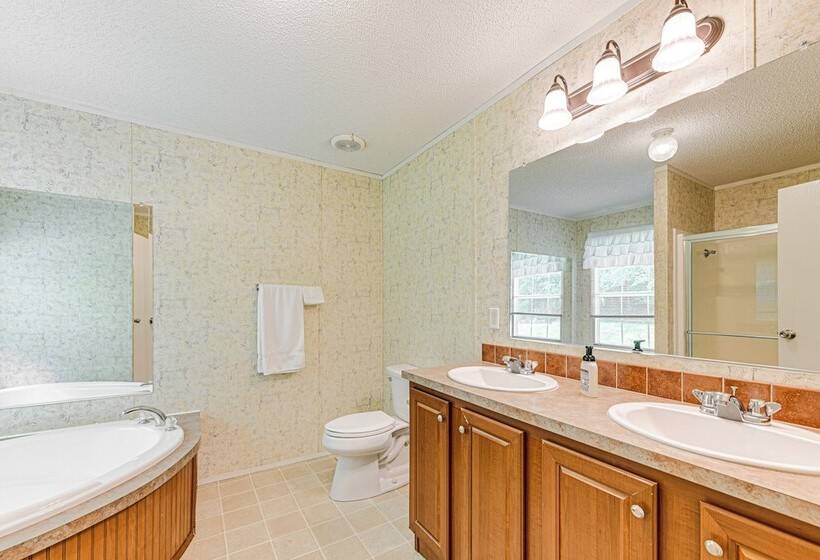 Large Yard + Fire Pit: Hot Springs Home