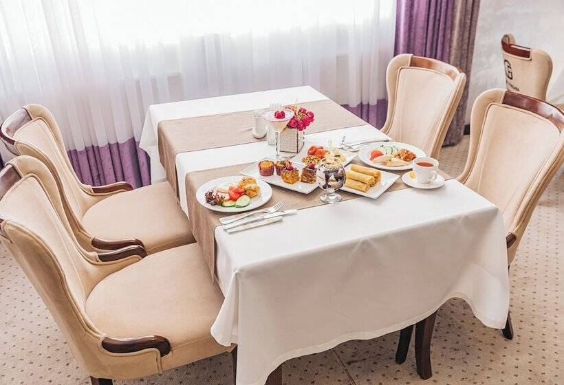 فندق Grand Fergana