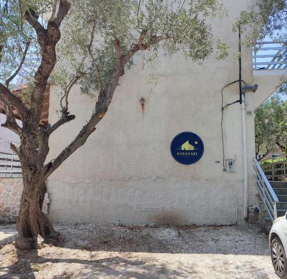 پانسیون Karavaki Apartments