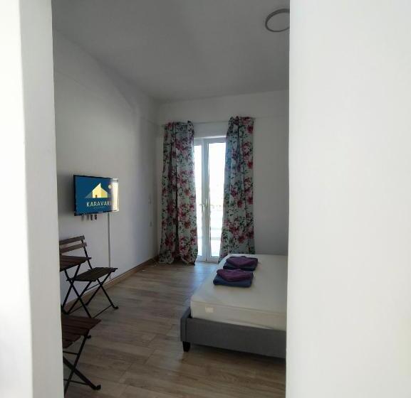 پانسیون Karavaki Apartments