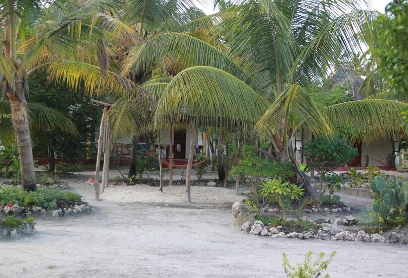 مبيت وإفطار Mpole Bungalows