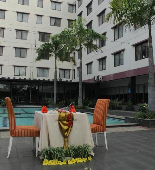 هتل Asialink Premier