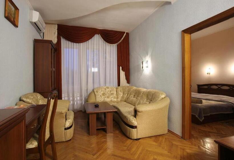 בית מלון כפרי Kremin