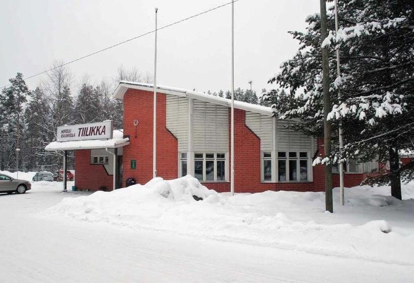 فندق Li Ravintola Tiilikka