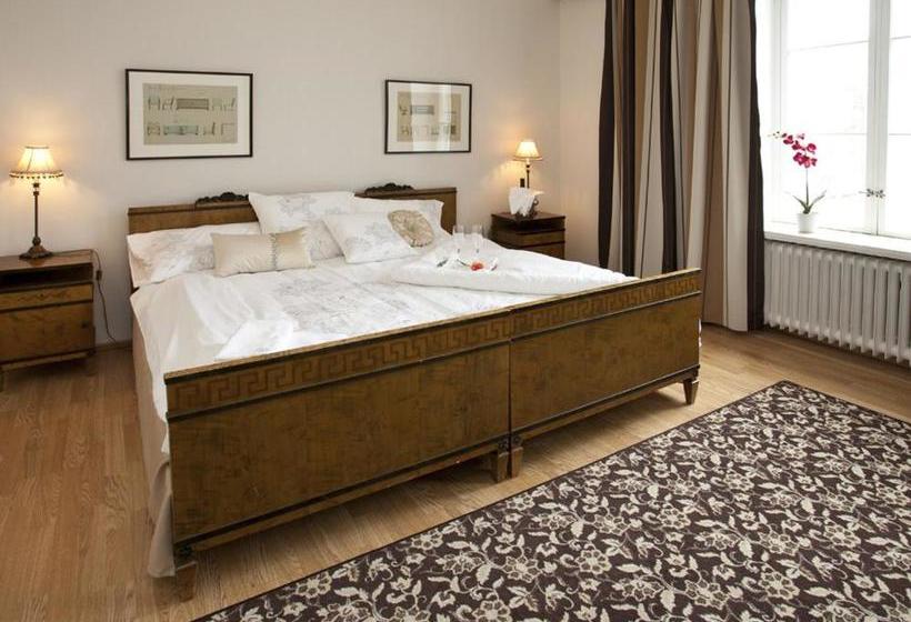 فندق Li Ravintola Mäntän Klubi