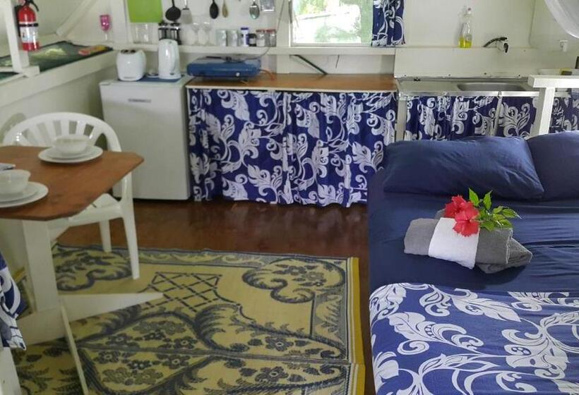 هتل Matriki Beach Huts