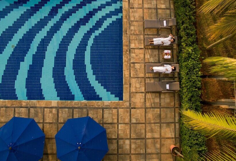 هتل Puri Kiic Golf View