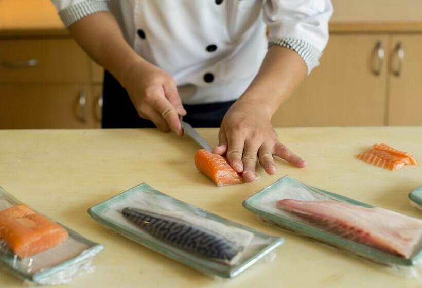 هتل Puri Kiic Golf View