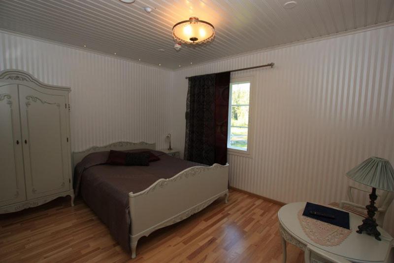 בית מלון כפרי Sininen Helmi