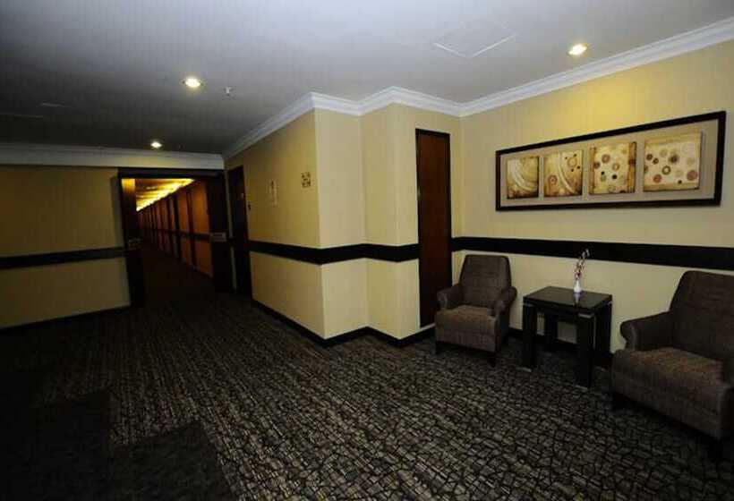 فندق The Katerina