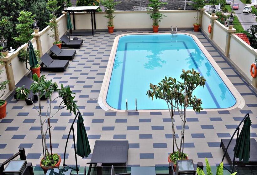 فندق The Katerina