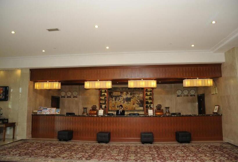 فندق The Katerina