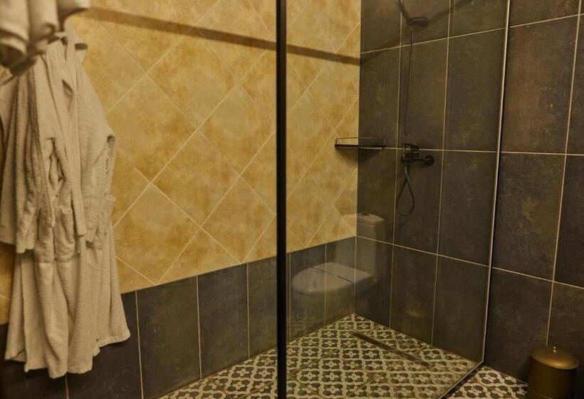 فندق Zdybanka