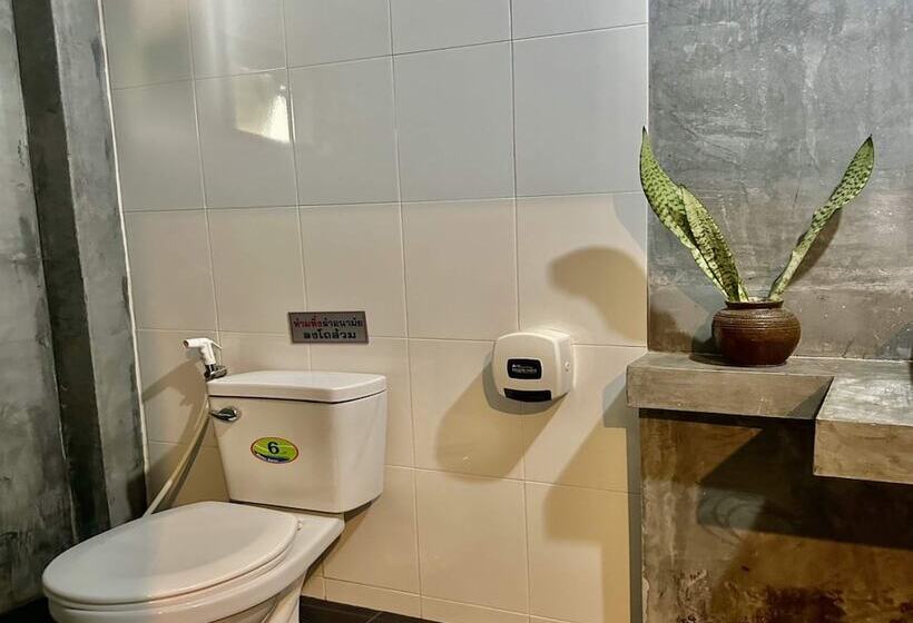 בית מלון כפרי Rider Resort And Coffee