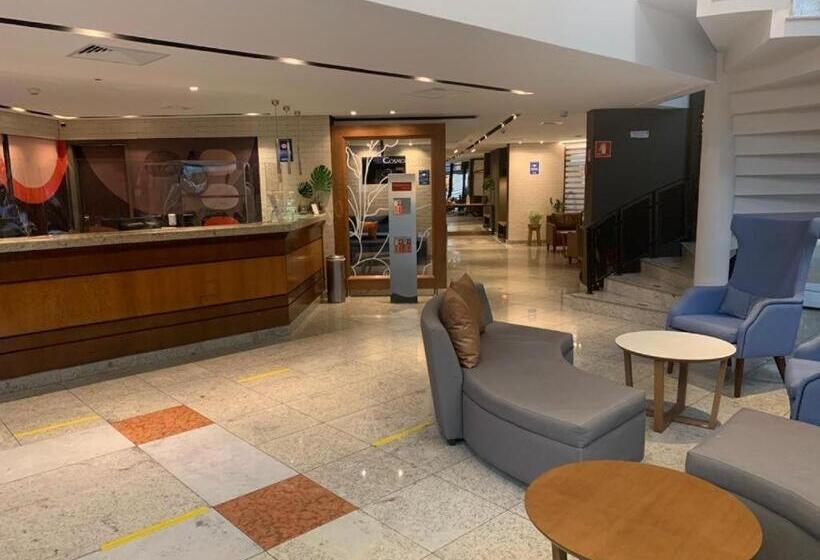 호텔 Flat Cosmopolitan Praia Com Estacionamento Grátis   Gonzaga   Andar Alto