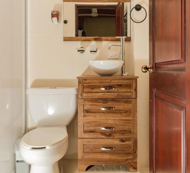 فندق Hostal Nojoch Che