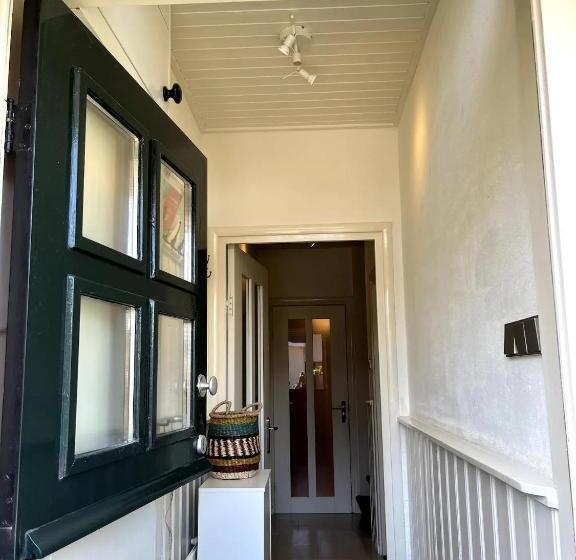 پانسیون Boja Beach House