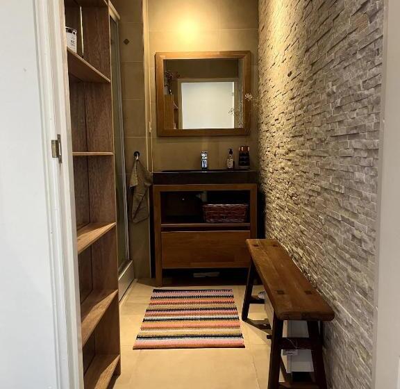 پانسیون Boja Beach House