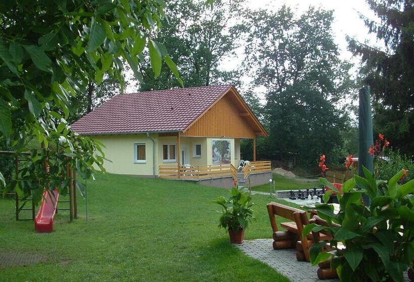 ペンション Ferienhof Zum Kammergut