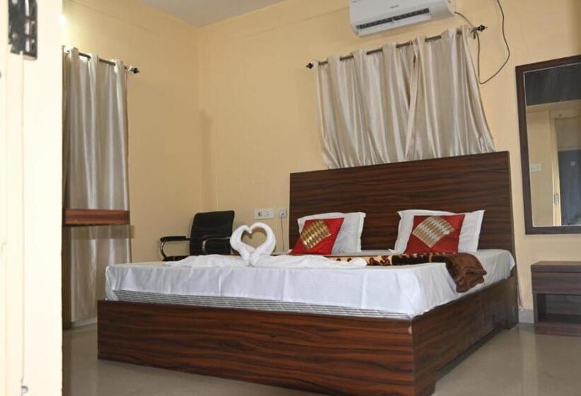 ホテル Goroomgo Green Akress Bhubaneswar Comfortable Bed With Impressive Service